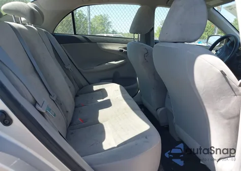 2013 Toyota Corolla L z USA, uszkodzony, nr VIN JTDBU4EE7DJ119592